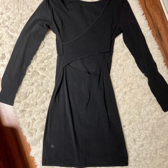 Lululemon Dress - Picture 1 of 2